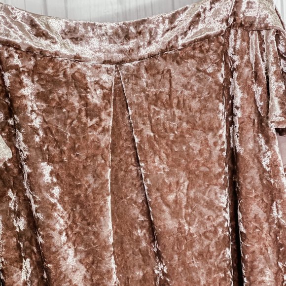 Lush Short Sleeve Velvet Crop Top Deep Pink - Picture 9 of 9